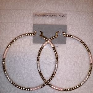 Fashion earrings